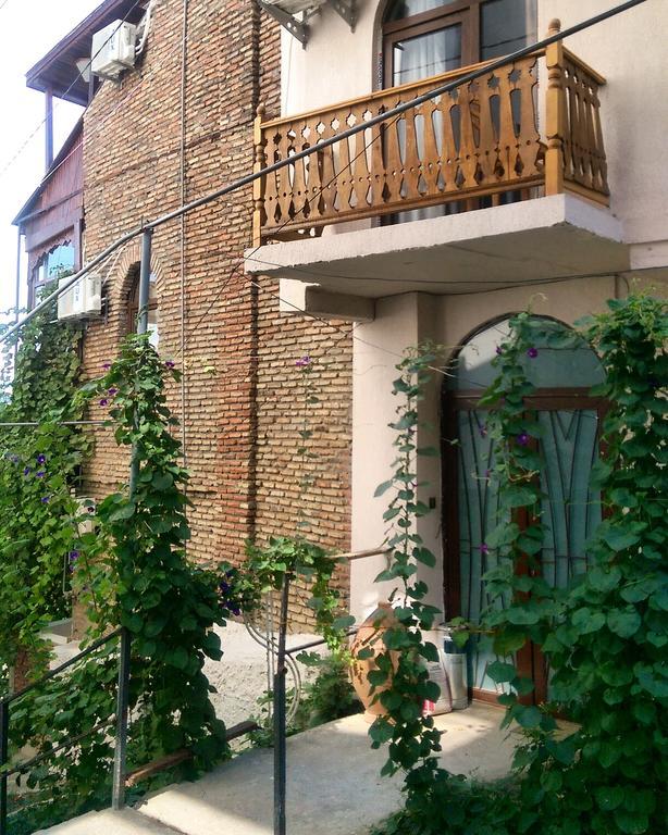 Hotel Sunny Tiflis Exterior foto