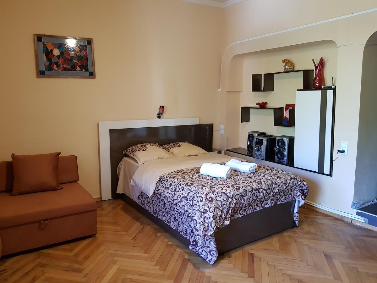 Hotel Sunny Tiflis Exterior foto