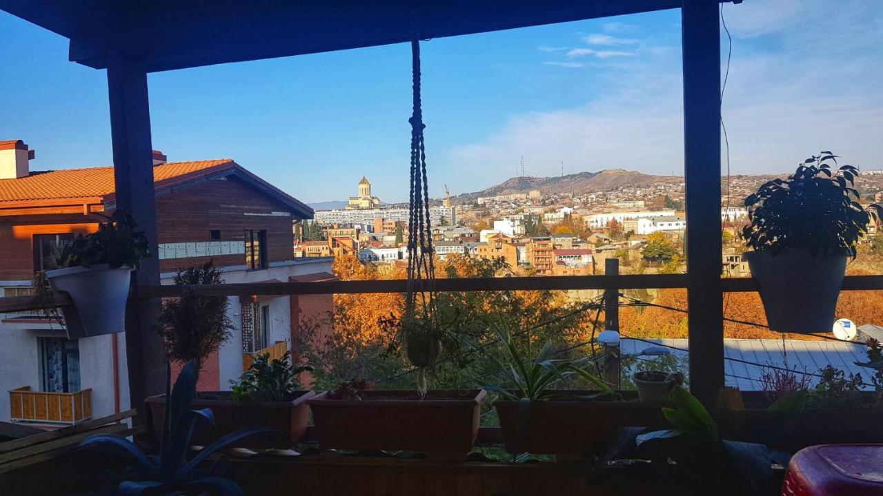 Hotel Sunny Tiflis Exterior foto