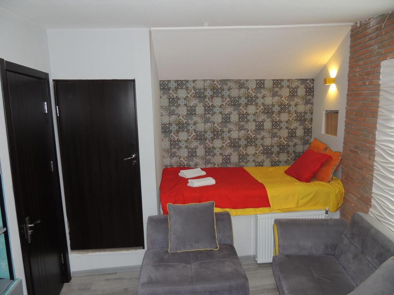 Hotel Sunny Tiflis Exterior foto