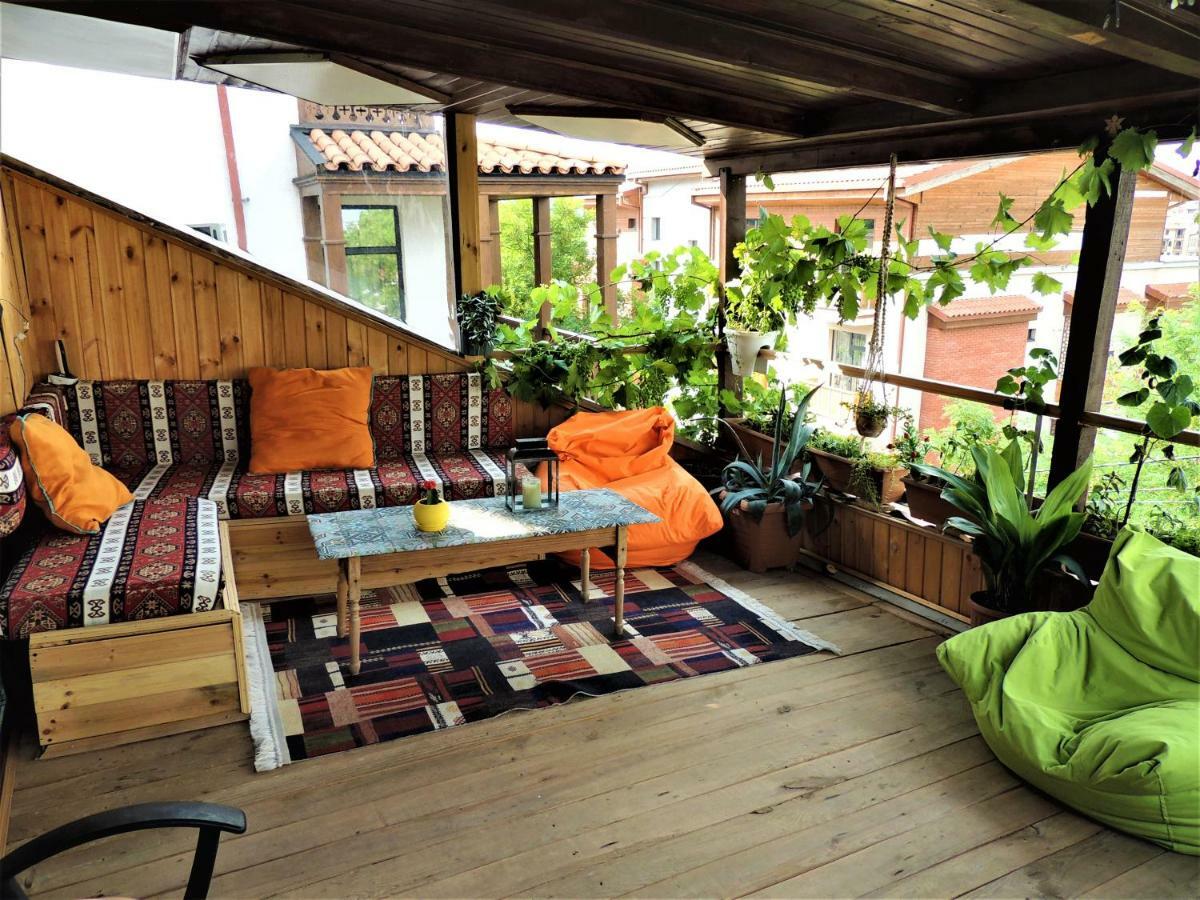 Hotel Sunny Tiflis Exterior foto